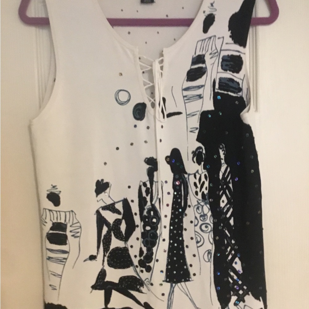 New Vintage Gabby & Eden Black & White Tie Front Tank Top- Size Large